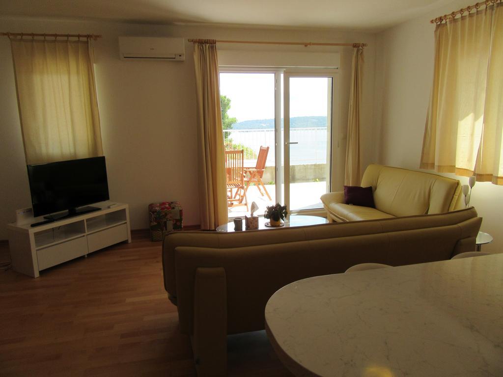 Apartment Linthorst Trogir Exterior foto